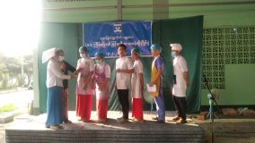R1.jpg